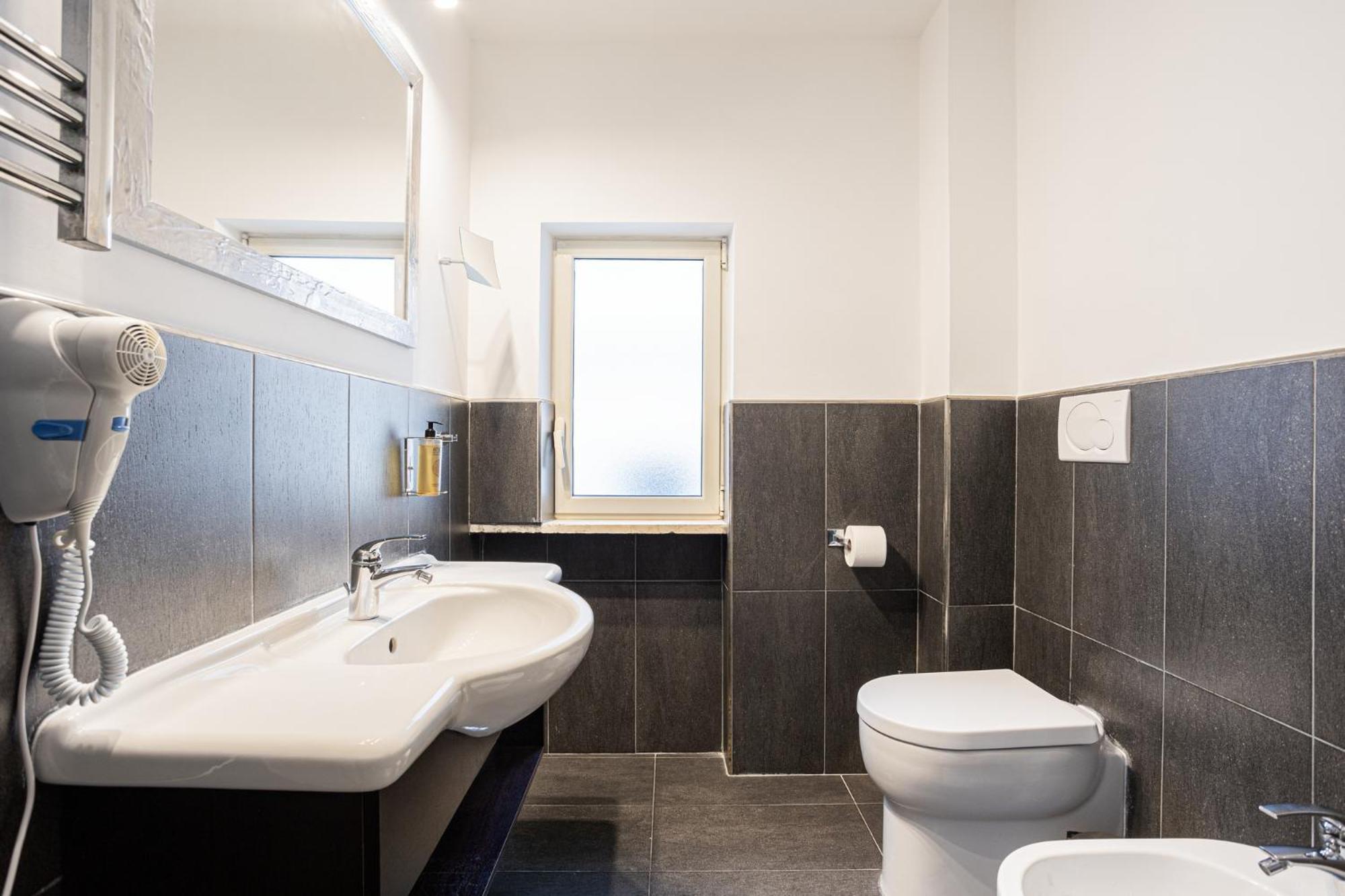 Vatican Vittoria Suites - Vatican Museums Rzym Zewnętrze zdjęcie